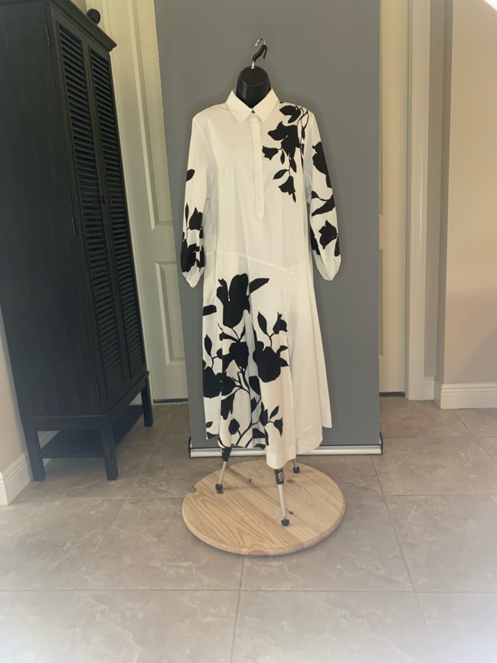 Black & White Floral Collared Midi Dress